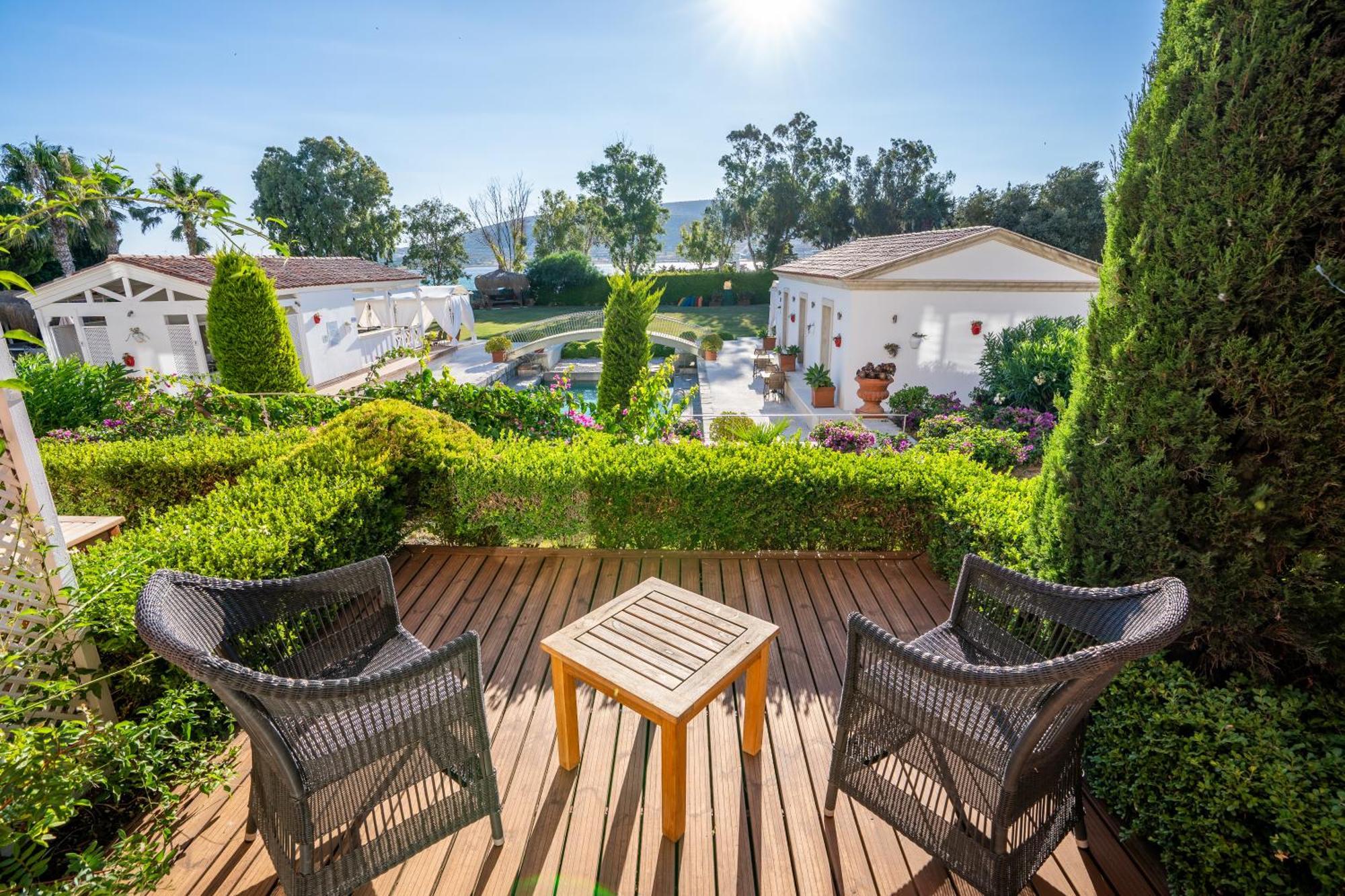 Antmare Hotel Алакати Екстериор снимка